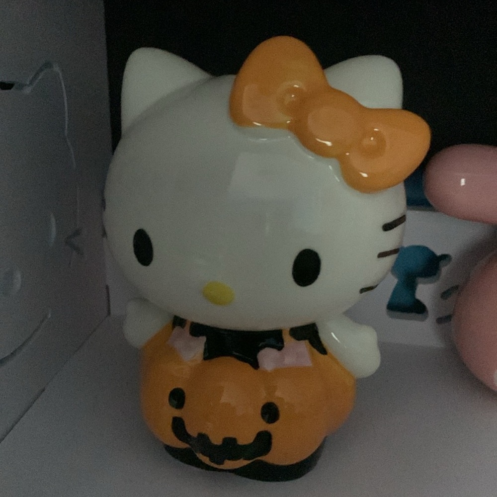 Hello kitty ceramic reed diffuser - Picture 5 of 6